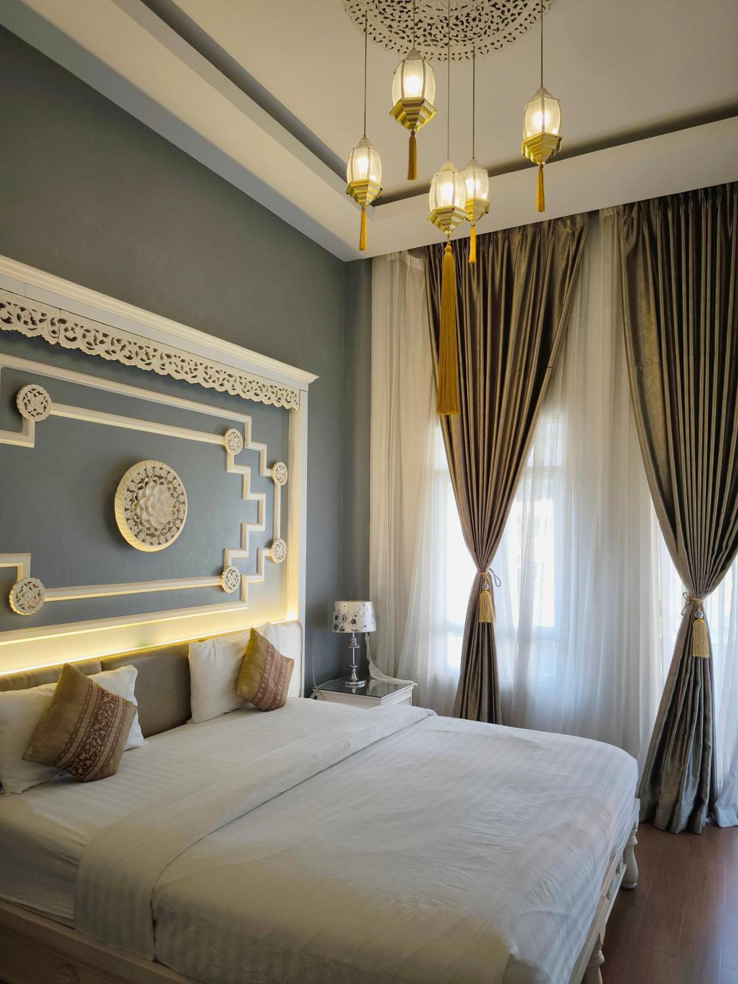 Ratchiangsaen Flora House Hotel Csiangmaj Kültér fotó